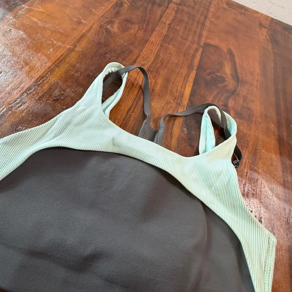 Nike Dri-FIT Layered Ribbed Sports Bra Mint Green Gray DM0645-254 Small